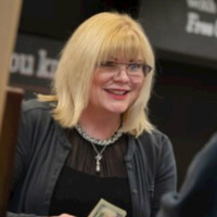 Geraldine Gollehon