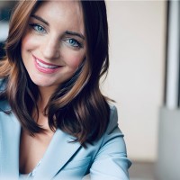 Lisa S.