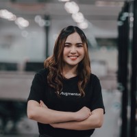 Arella Ho