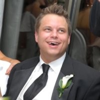 Dustin Skinner
