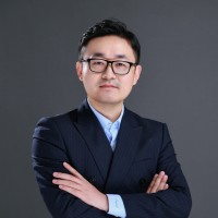 周影影