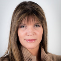 Denise D Kallow