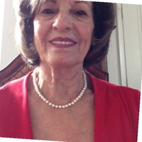 Gloria Bustos