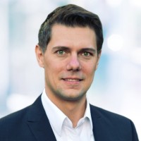 Tobias Knapp, Mba