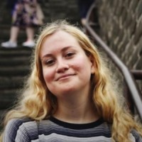 Stav Livni （李秋）