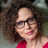 Lisa Reeves
