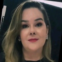 Fabíola Almeida Gomes