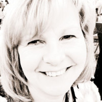 Lynn Hiebert