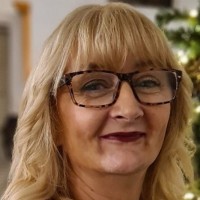 Lynda Angel