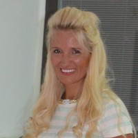 Iveta Bartolovica