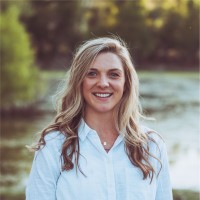 Jackie Hollmer, Pe