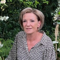 Karin Anholts