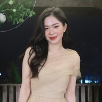Pham Yen Nhi (Estoy)