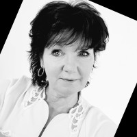 Sandra Broszat