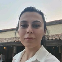 ESİN AKÜNAL