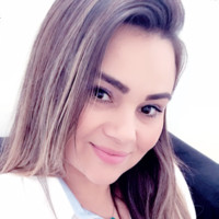 Renata Assunção