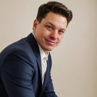 Leonard Araiza