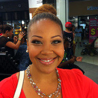 Valerie White