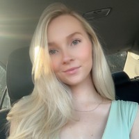 Hannah Barry