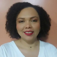 Lucia Regina Lemos