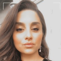Dunia Hussein