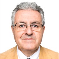 Carlos J. González Oliva