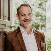 Nicolas Schwotzer