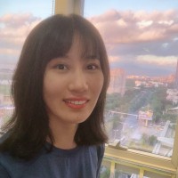 官美英