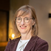 .. Brigitte Neveu-Dérotrie ..