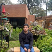 Adrian Hoyos