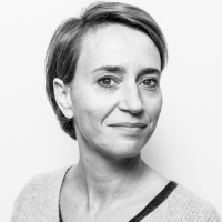 Emmanuelle Combes