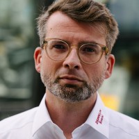 Dr. Markus Heidak