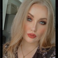 Laura Daws
