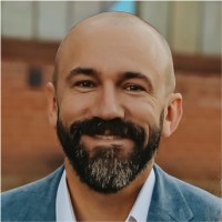 Dustin Estes