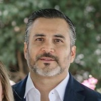 Alberto Villalobos Flores