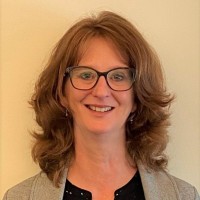 Diane Mcmillan, Mba
