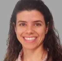 Ana Elisa Andrade Oliveira