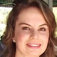 Andréia Dinon