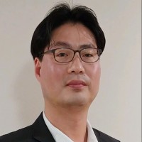 Nicolas Min