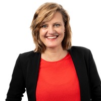 Dr Elise Van Der Mark