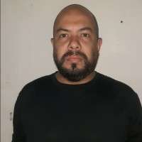 Lester Flores
