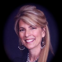 Lisa Viator