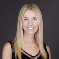 Isabelle Carrels, Mba
