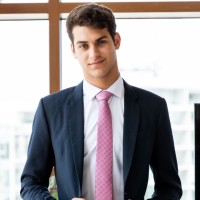 Ezra Yohros