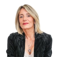 Andrea Tavares Falkner