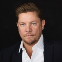Damien Thomlinson