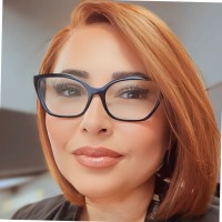 Yvette Saenz
