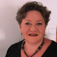 Anna Sheffer