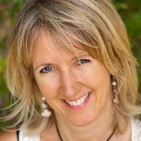 Carole Baker
