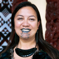 Rhonda Paku